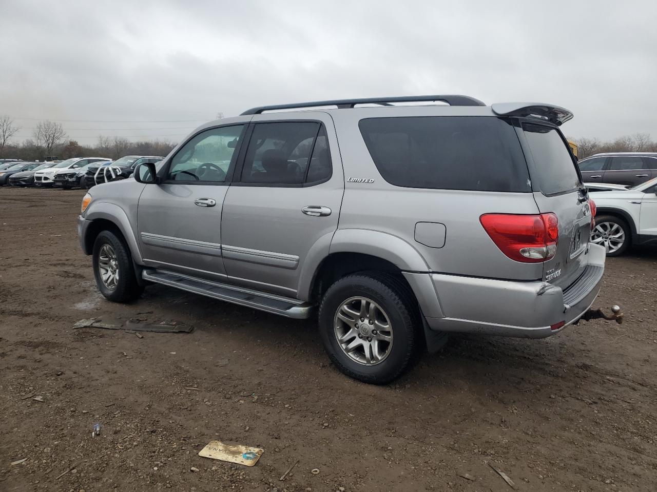 2005 TOYOTA Sequoia