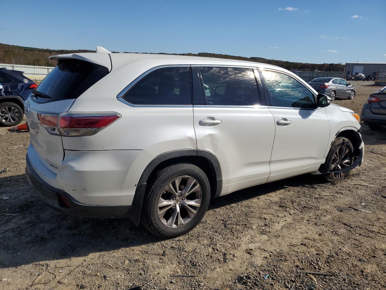 2014 TOYOTA HIGHLANDER