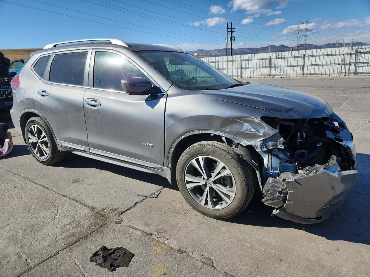 2018 NISSAN ROGUE