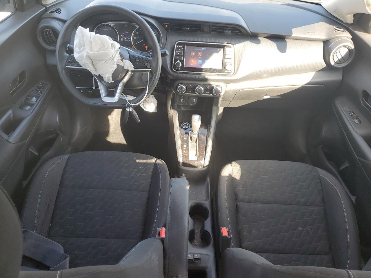2021 NISSAN KICKS
