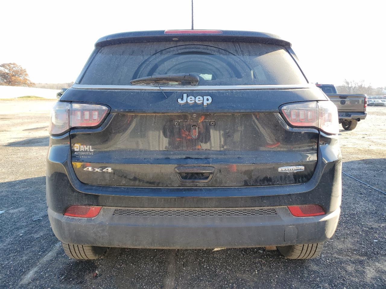 2017 JEEP Compass