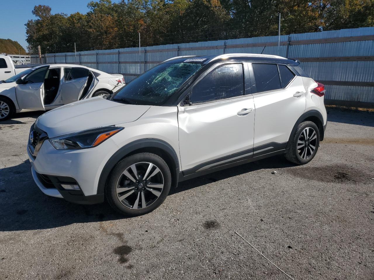 2020 NISSAN KICKS