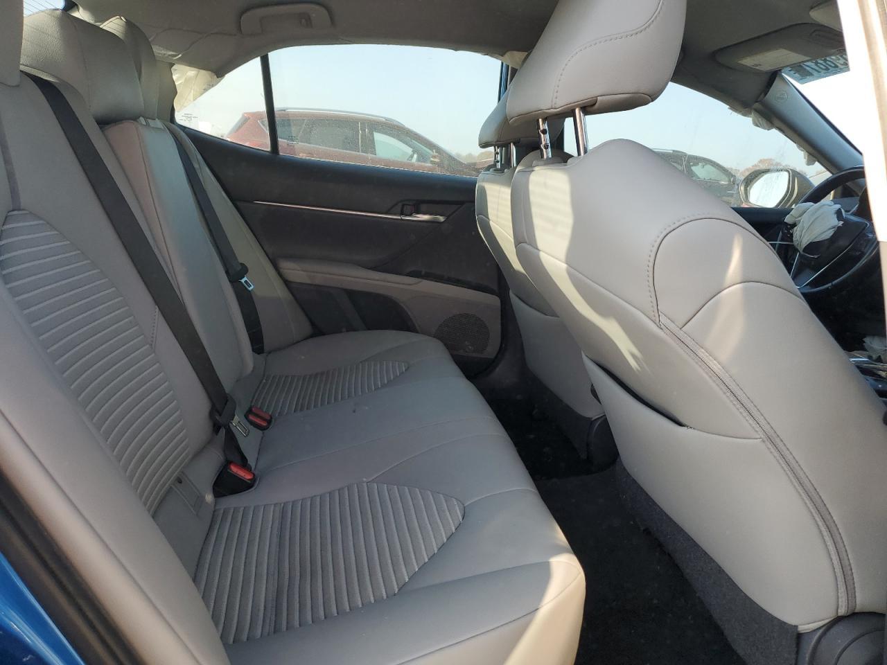 2019 TOYOTA CAMRY