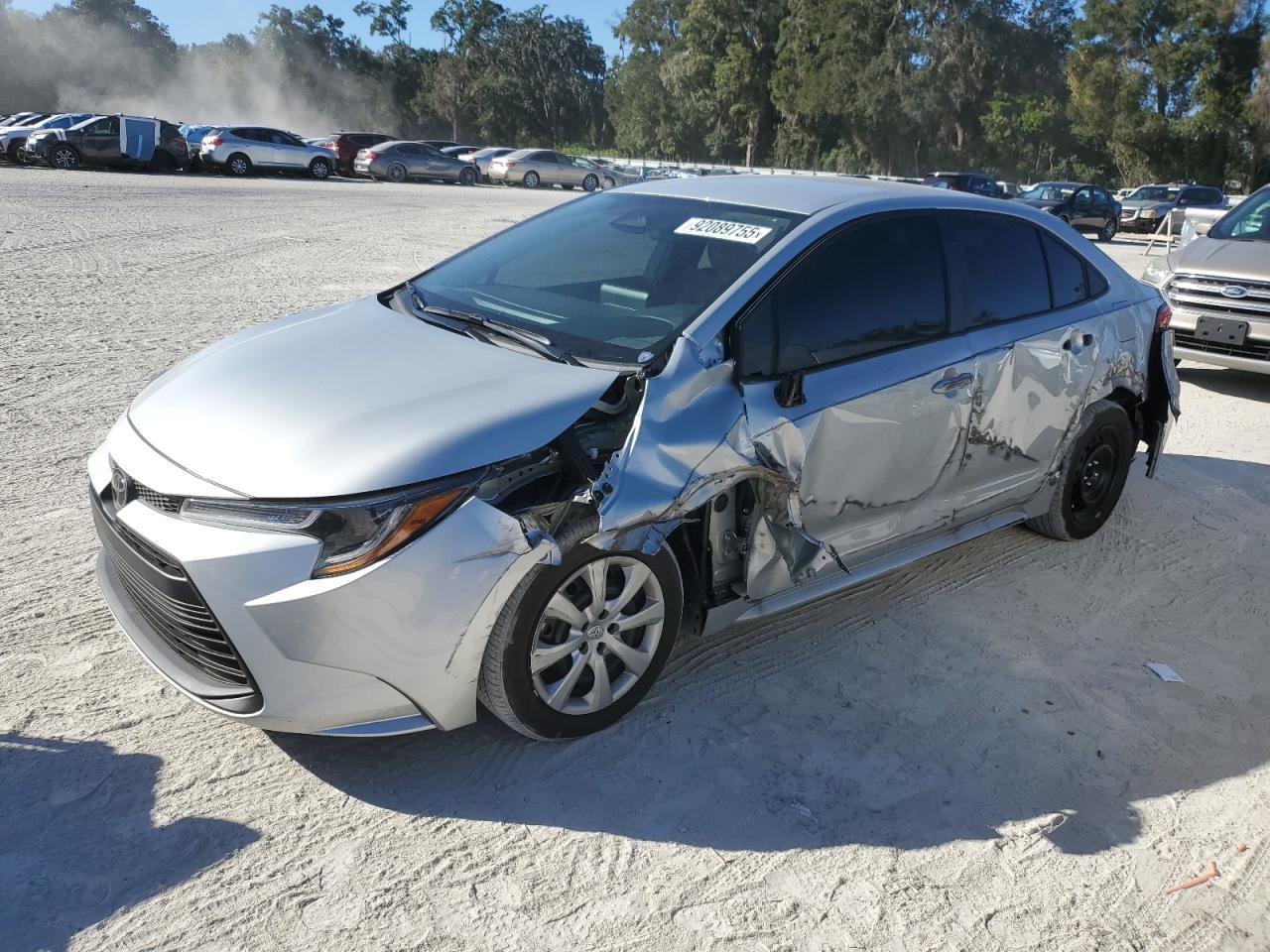 2025 TOYOTA COROLLA