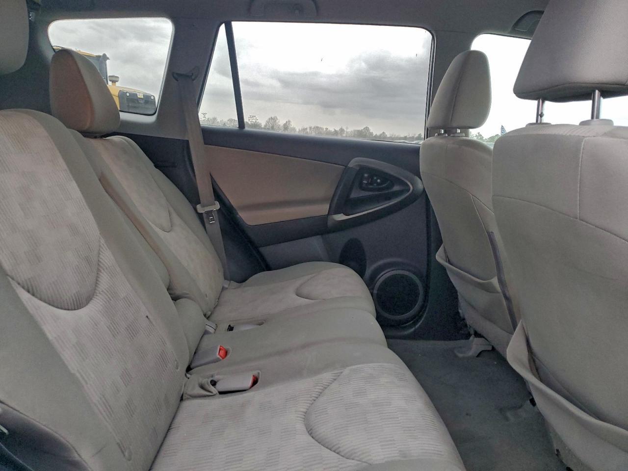 2011 TOYOTA RAV4