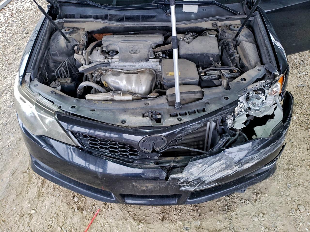 2013 TOYOTA CAMRY