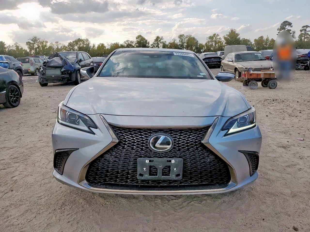 2022 LEXUS ES 350