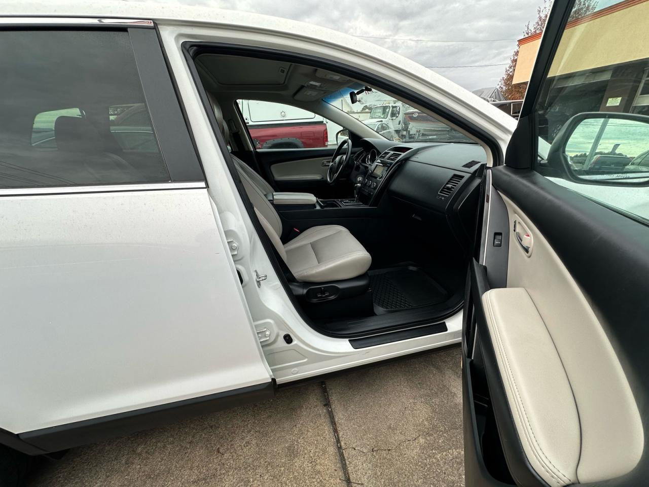 2013 MAZDA CX-9