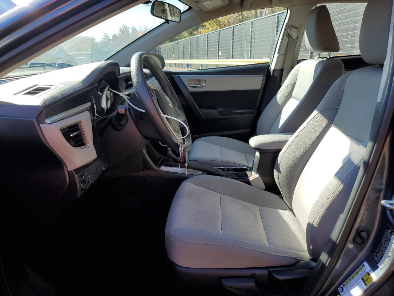 2015 TOYOTA COROLLA