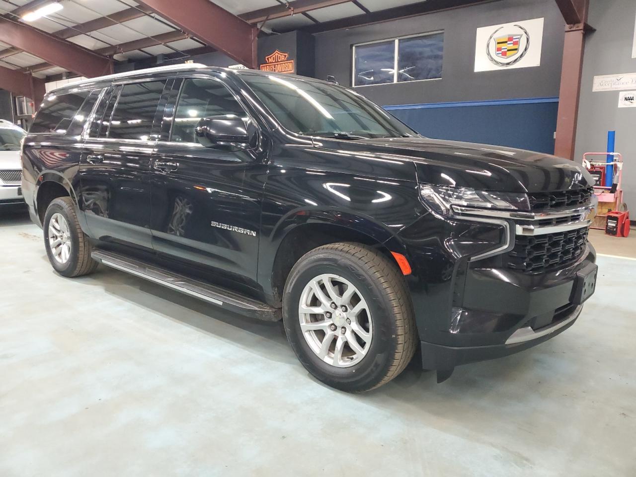 2021 CHEVROLET Suburban