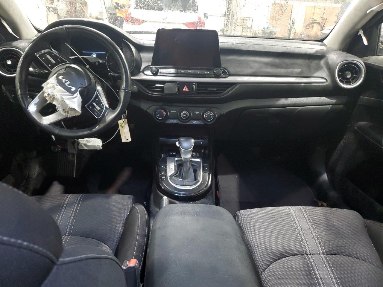 2023 KIA FORTE