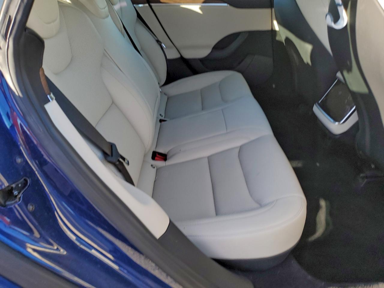 2022 TESLA MODEL S