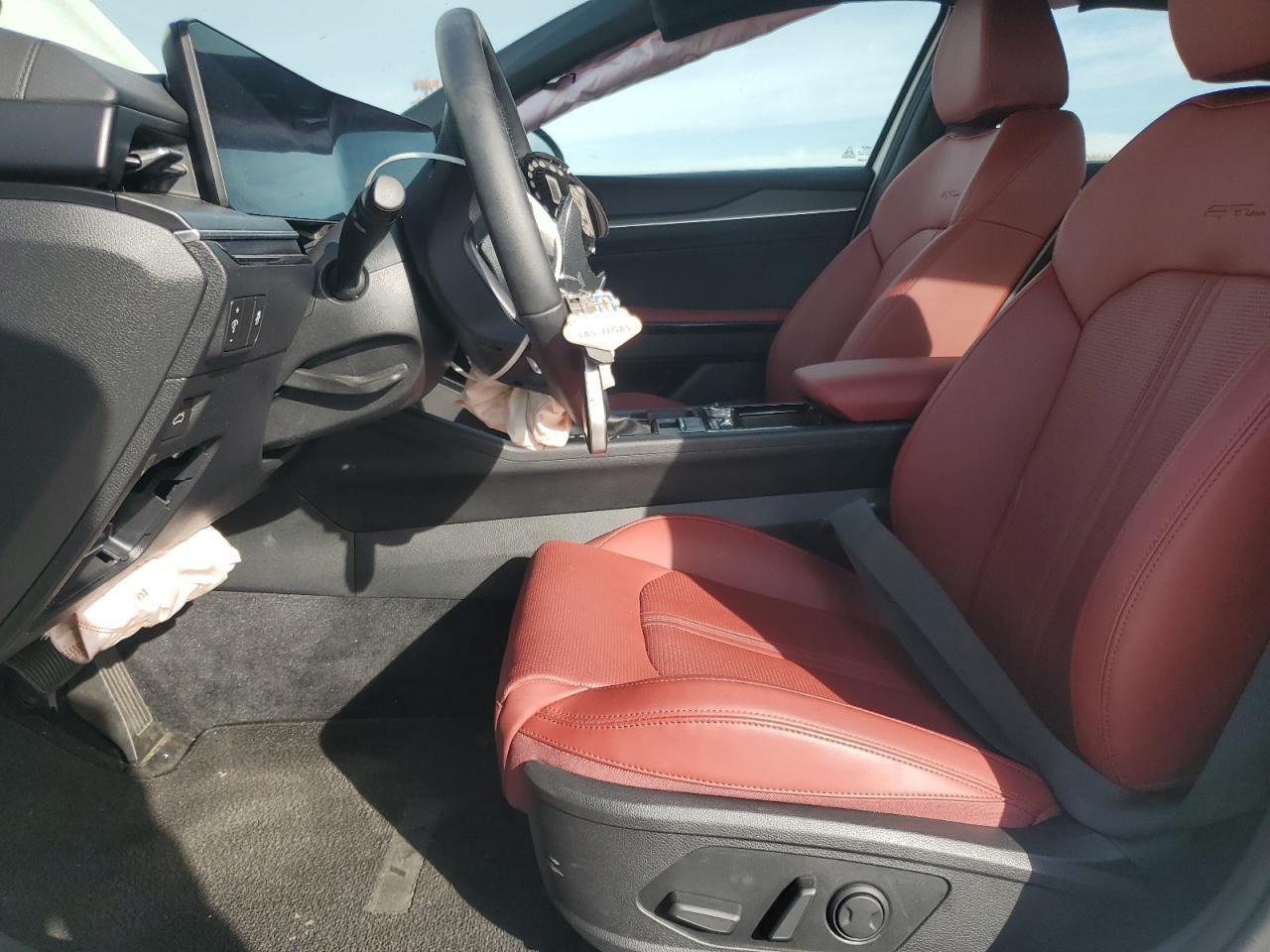 2025 KIA K5