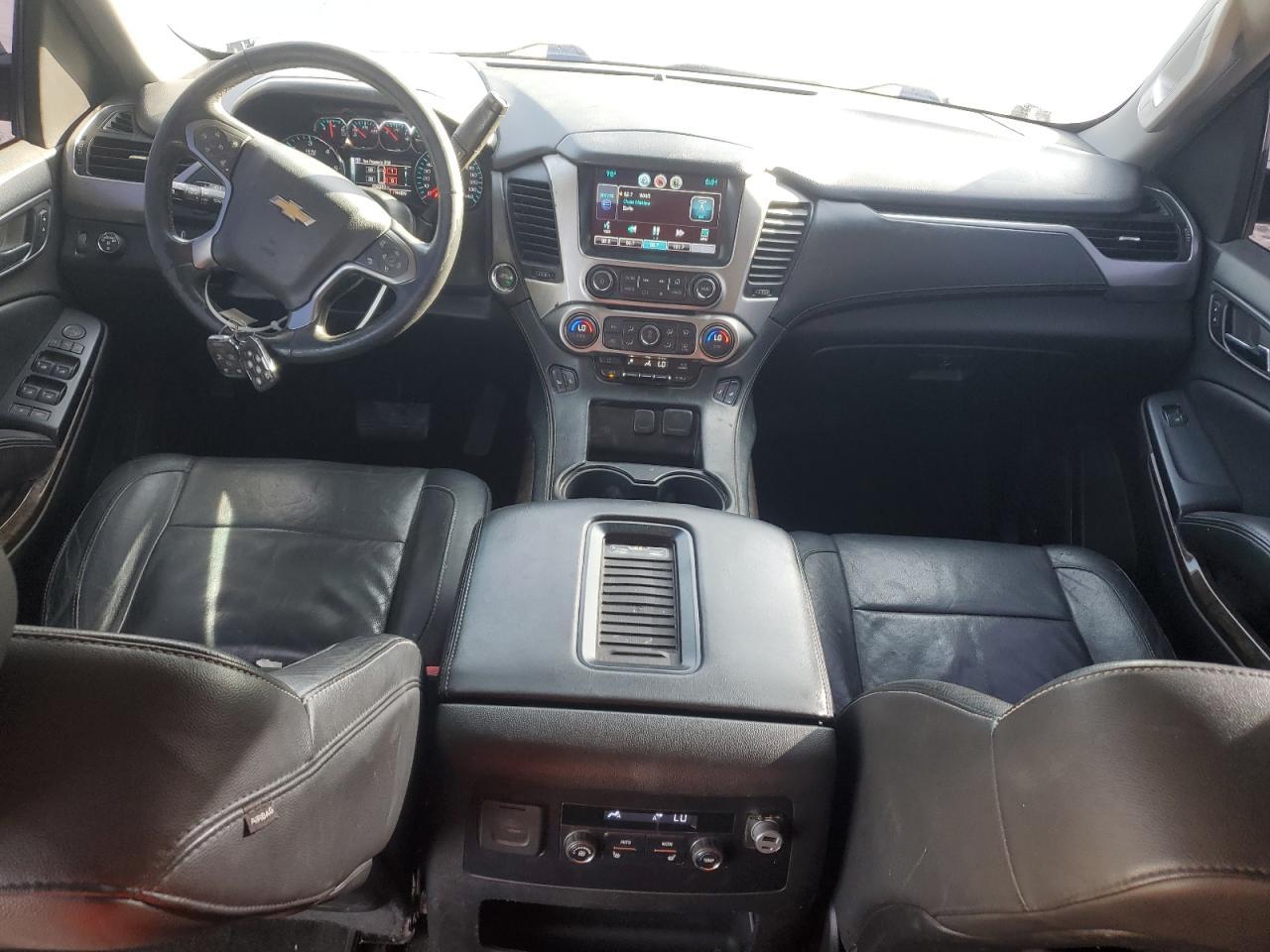 2015 CHEVROLET Suburban