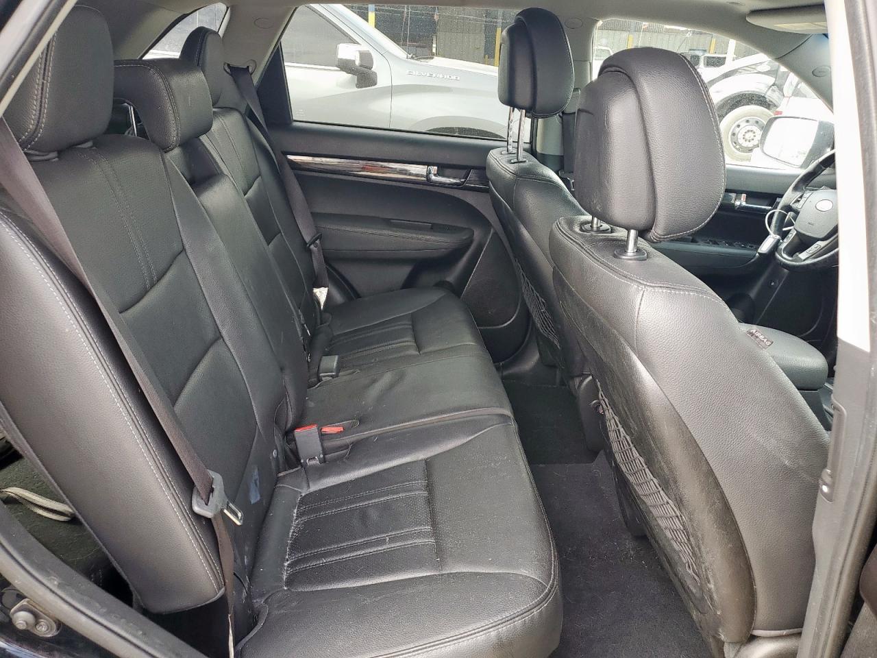 2013 KIA SORENTO