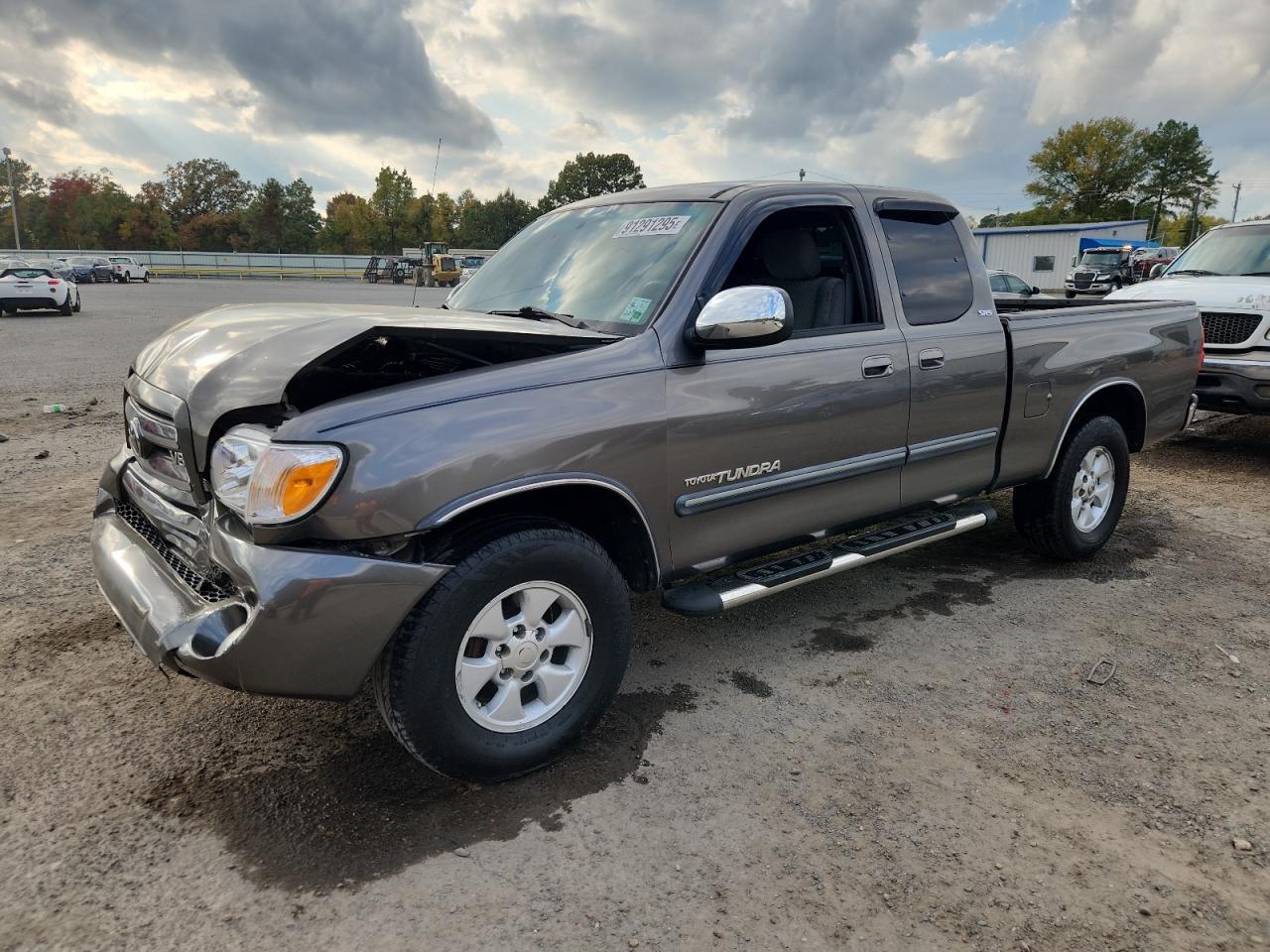 2005 TOYOTA TUNDRA