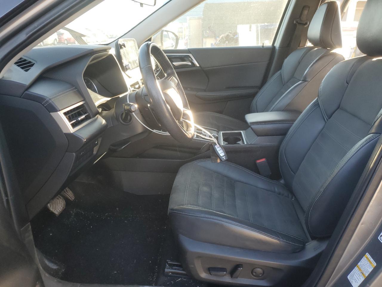 2022 MITSUBISHI outlander