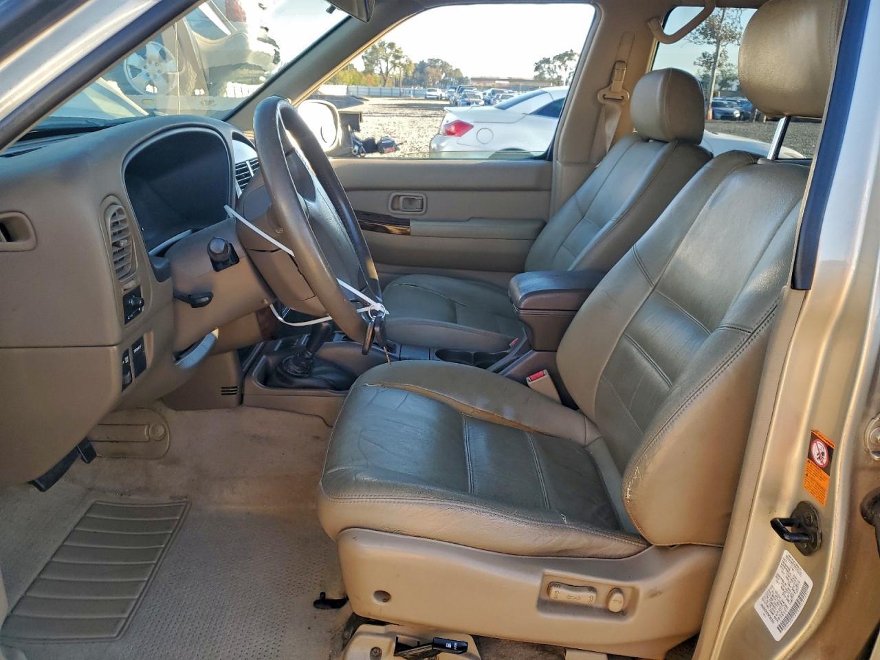 2000 NISSAN PATHFINDER