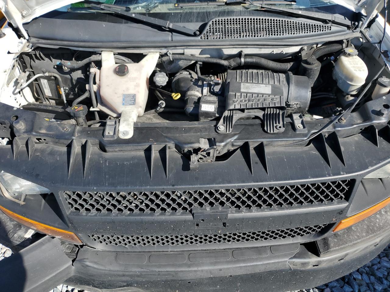 2017 CHEVROLET EXPRESS 2500