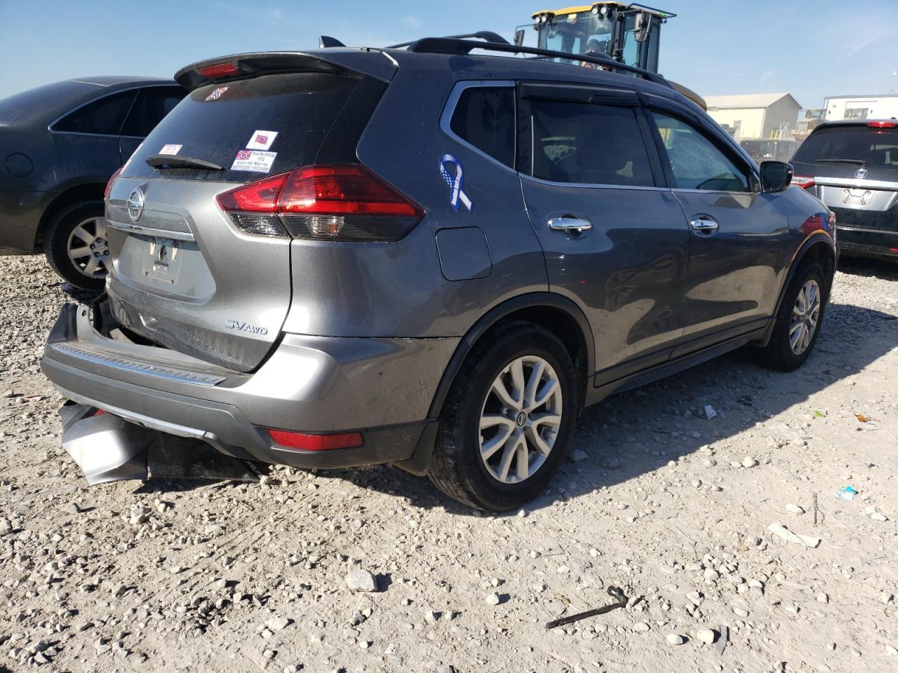 2017 NISSAN ROGUE