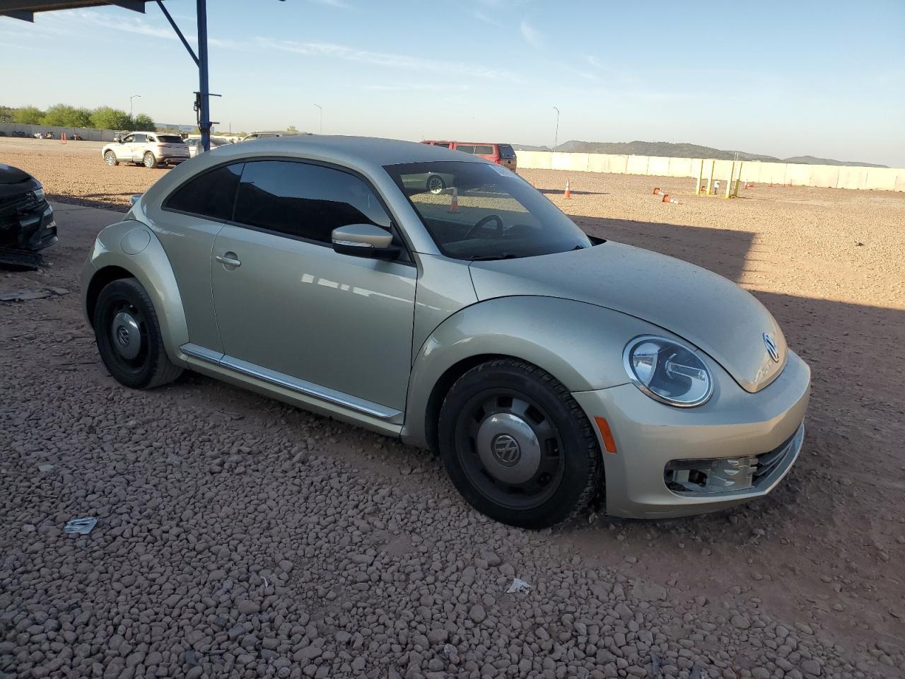 2012 VOLKSWAGEN Beetle