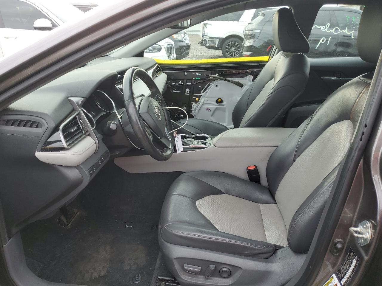 2020 TOYOTA CAMRY