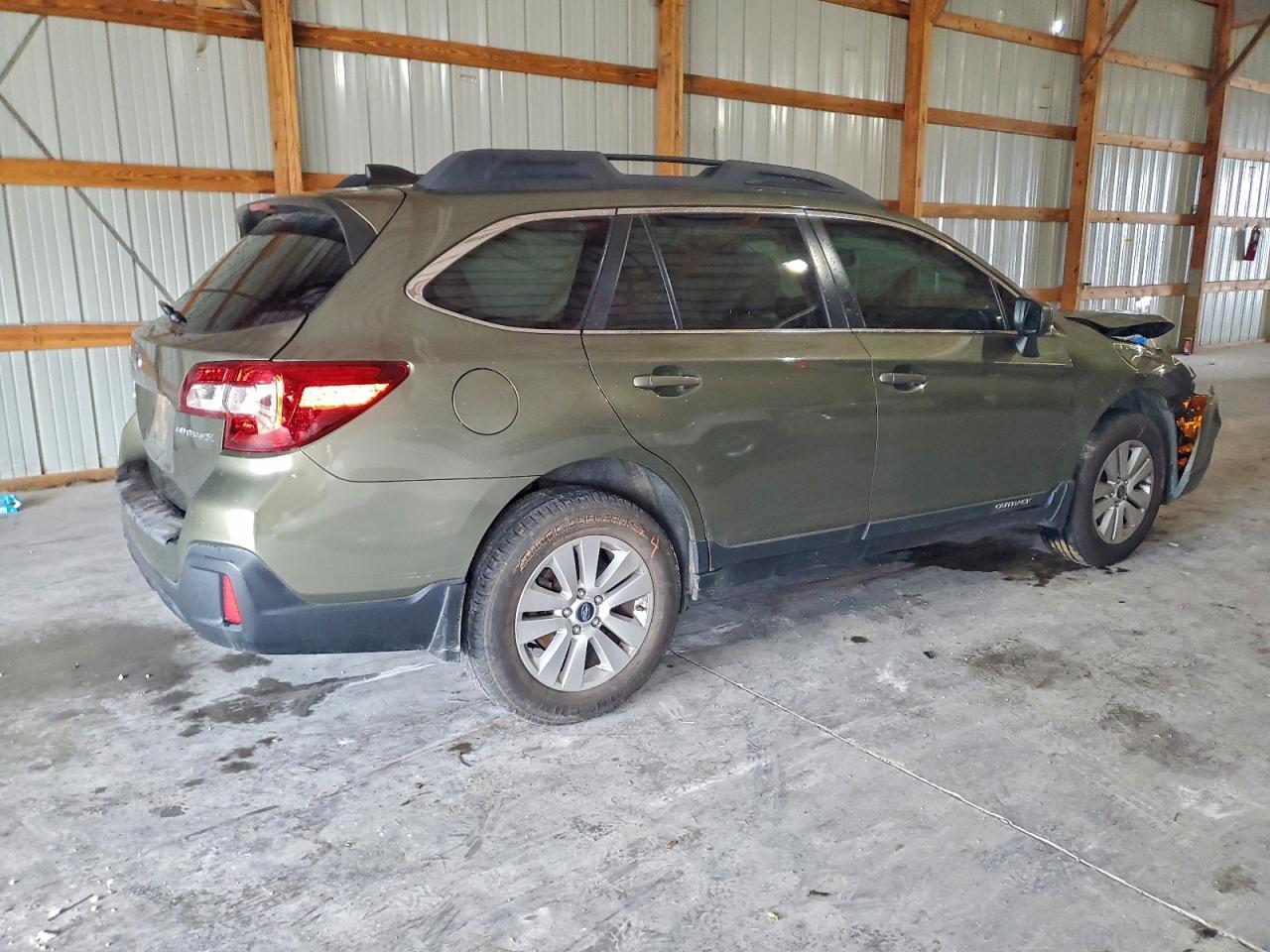 2019 SUBARU Outback