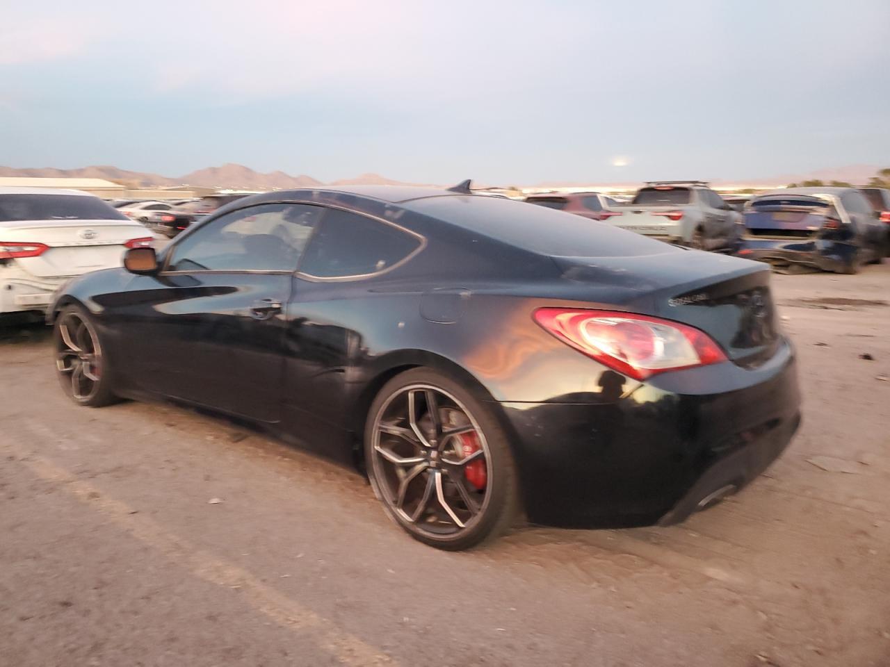 2010 HYUNDAI GENESIS