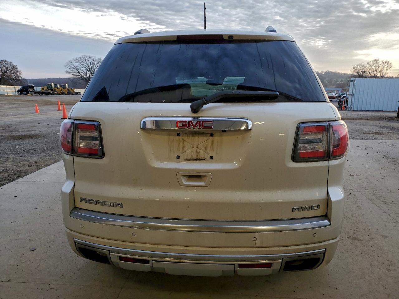 2015 GMC ACADIA