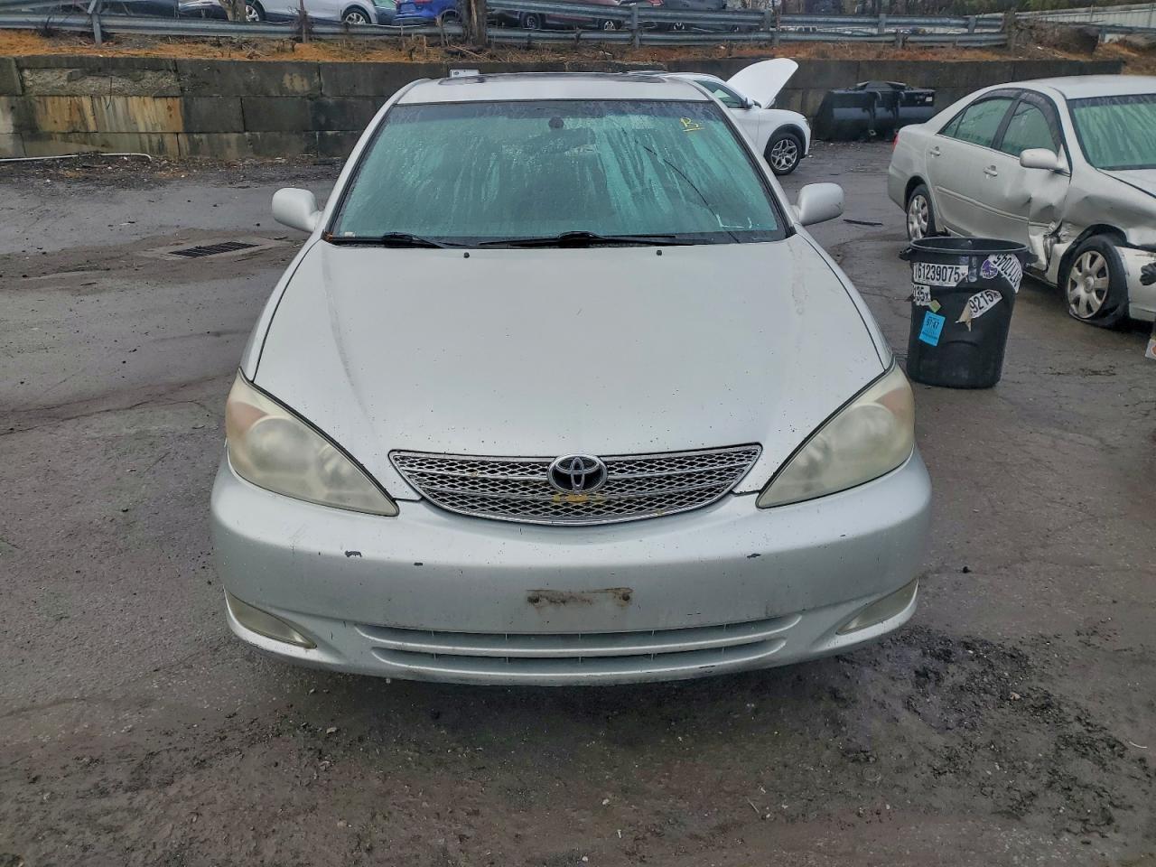 2004 TOYOTA CAMRY