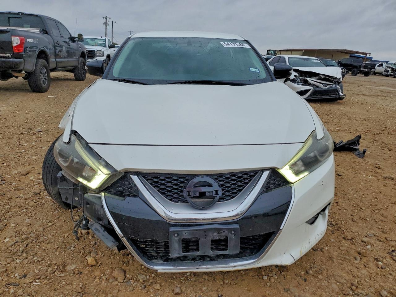 2016 NISSAN Maxima