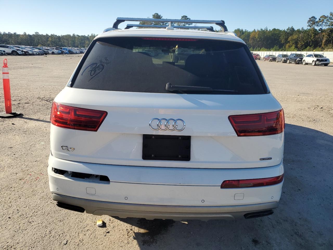 2017 AUDI Q7