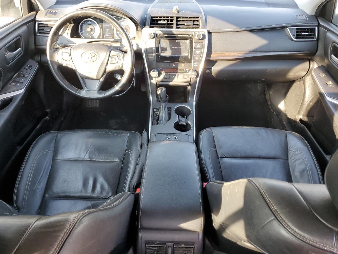 2015 TOYOTA CAMRY