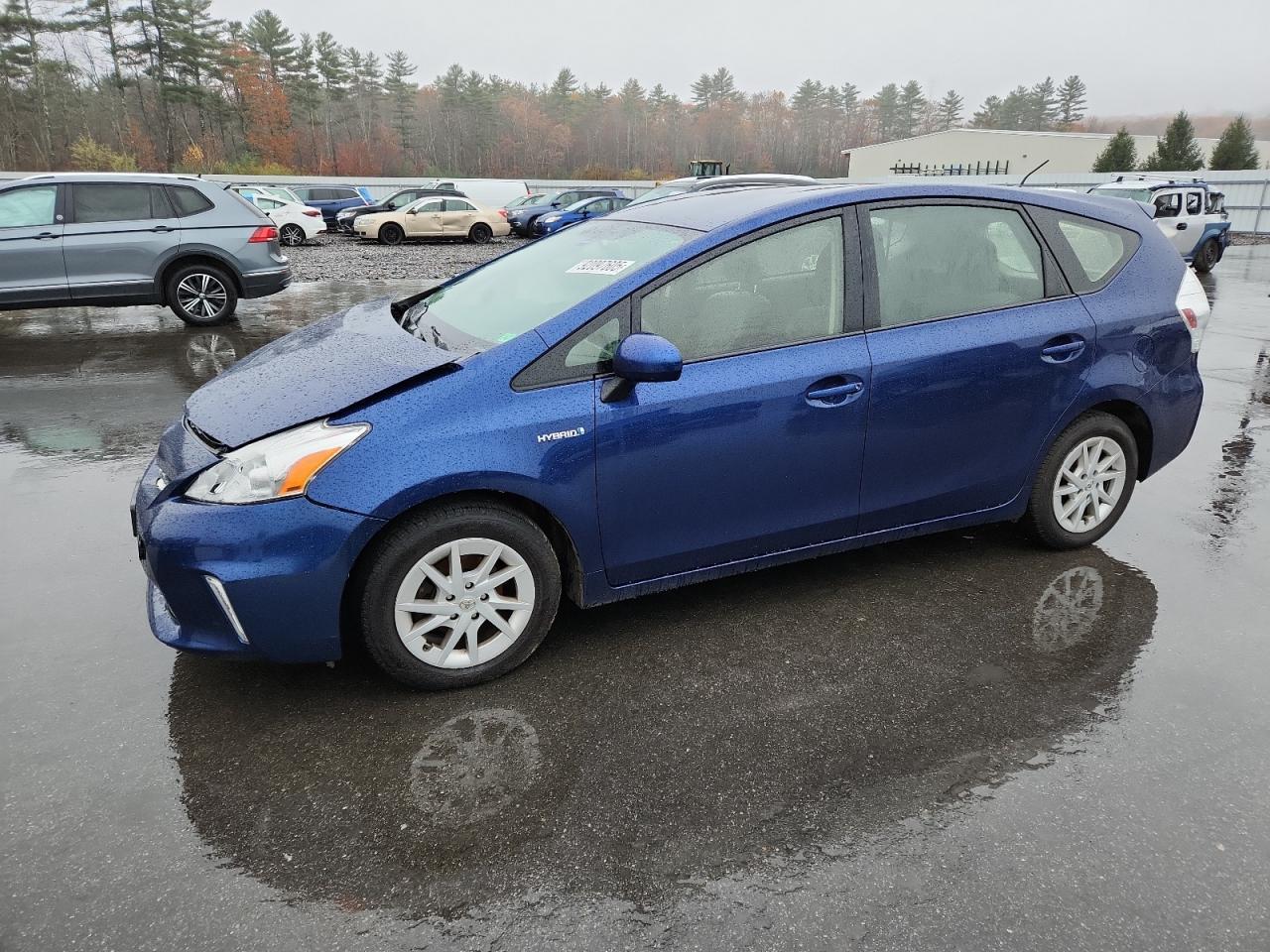 2012 TOYOTA PRIUS V