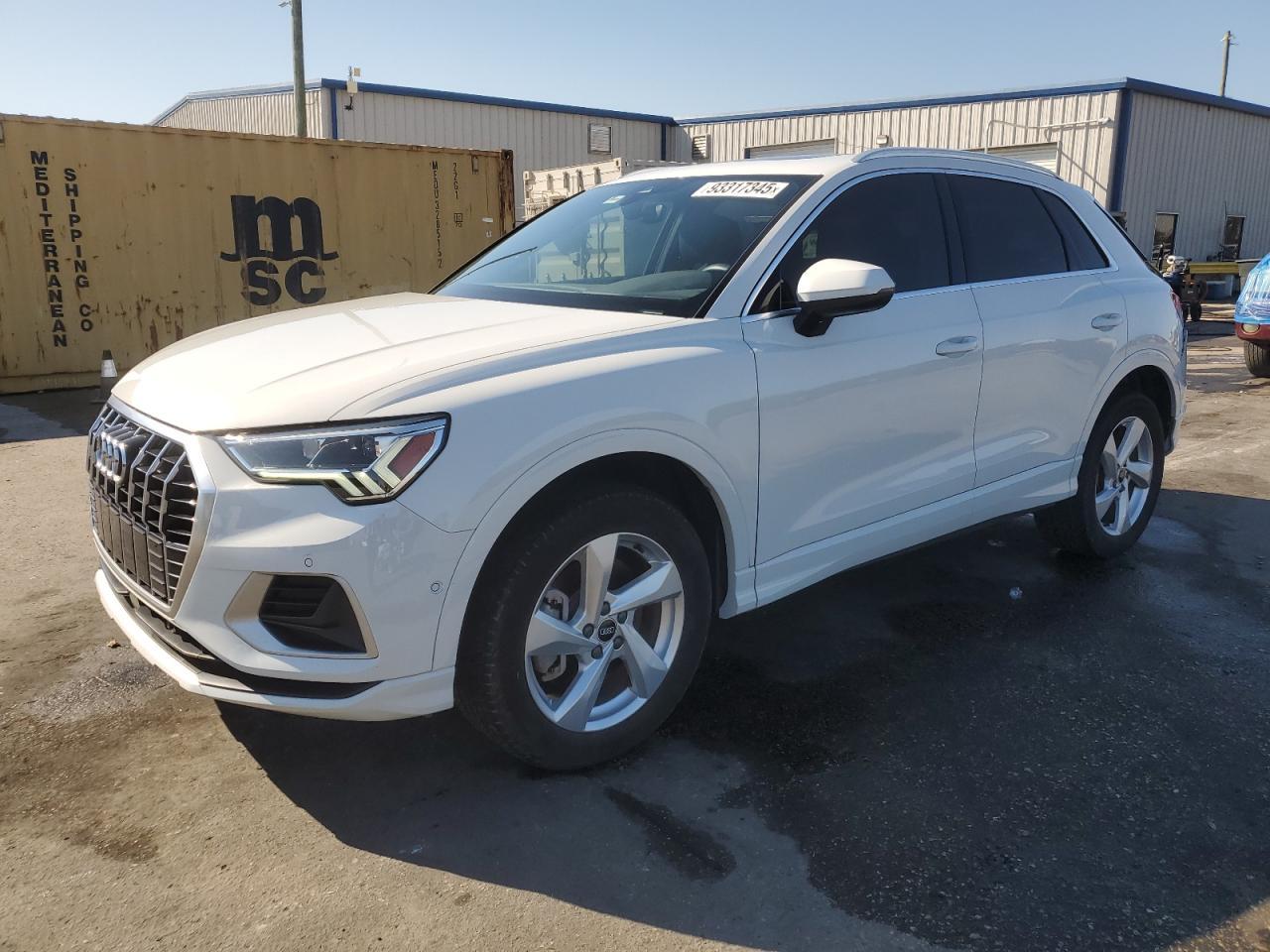 2021 AUDI Q3
