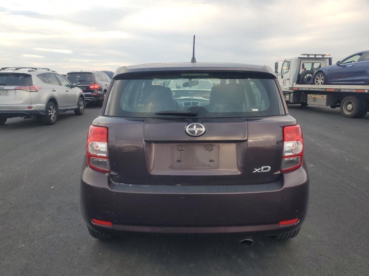 2012 TOYOTA SCION