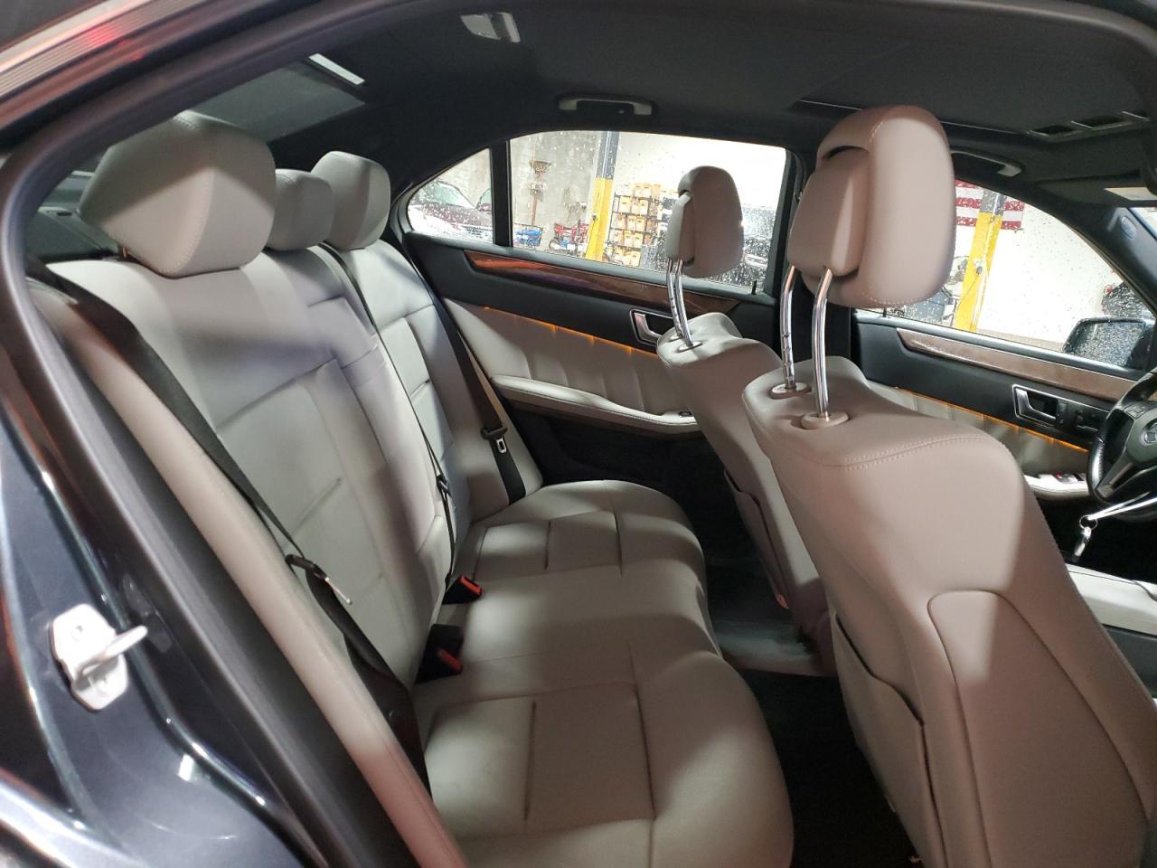 2013 MERCEDES-BENZ E-Class