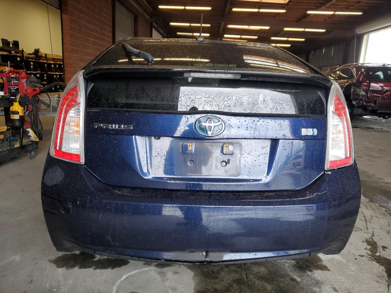 2015 TOYOTA PRIUS