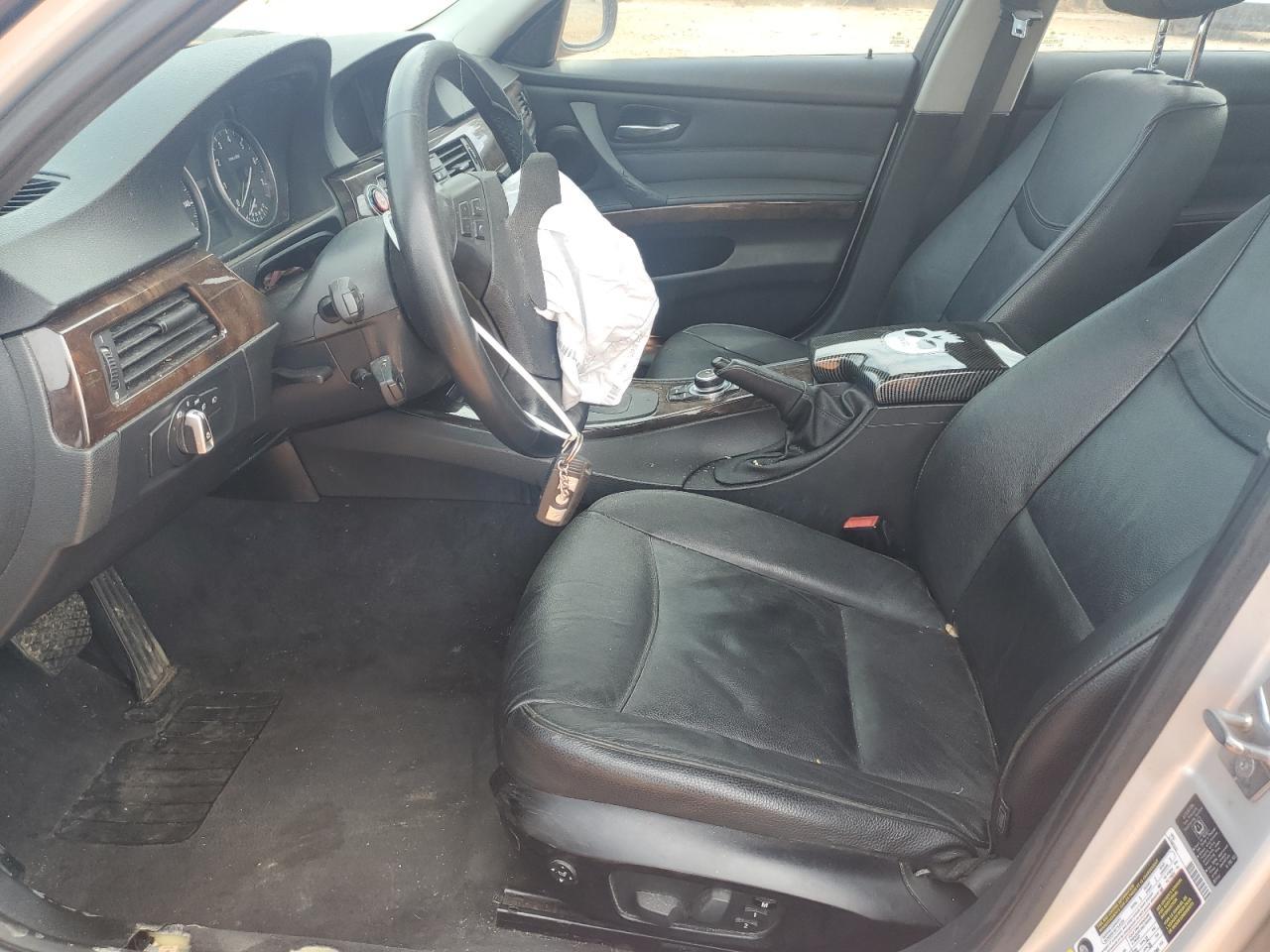 2011 BMW 3 SERIES