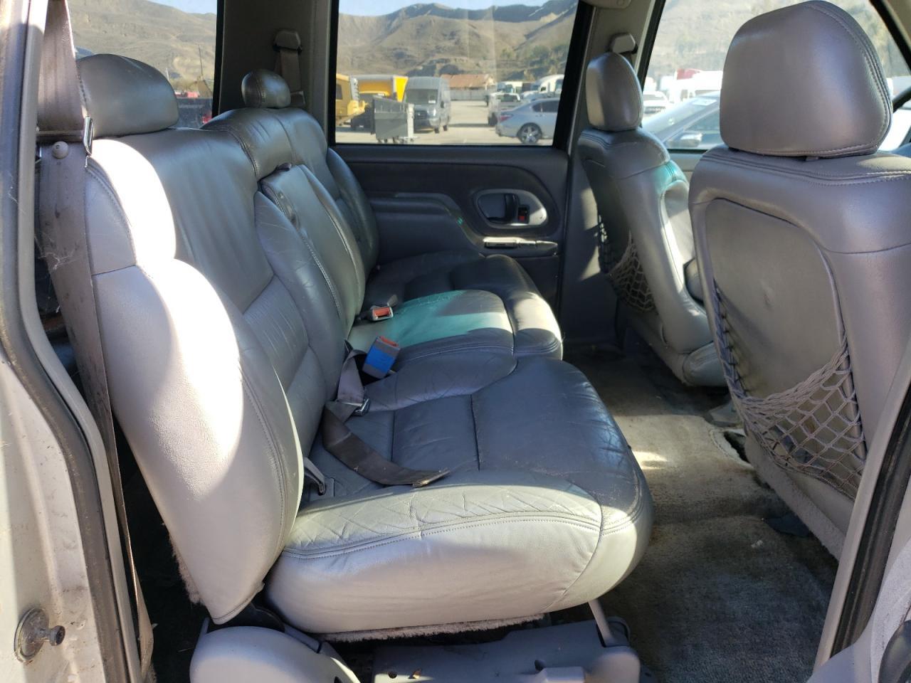 1995 CHEVROLET Suburban