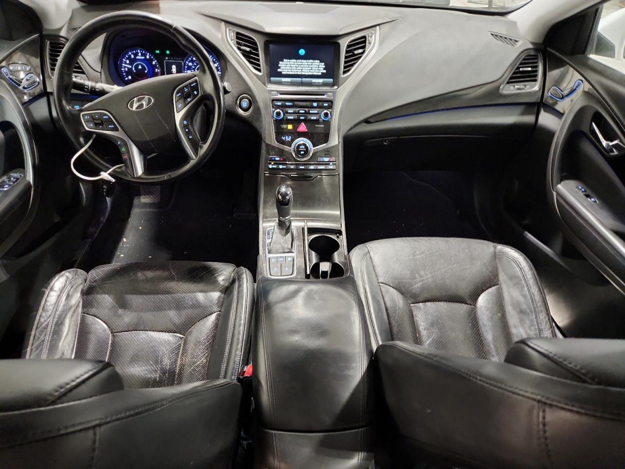 2016 HYUNDAI Azera