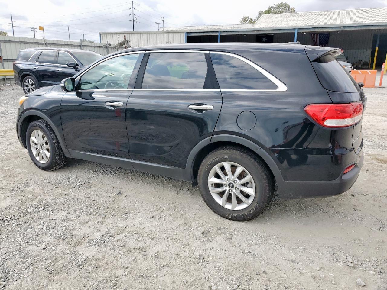 2016 KIA SORENTO