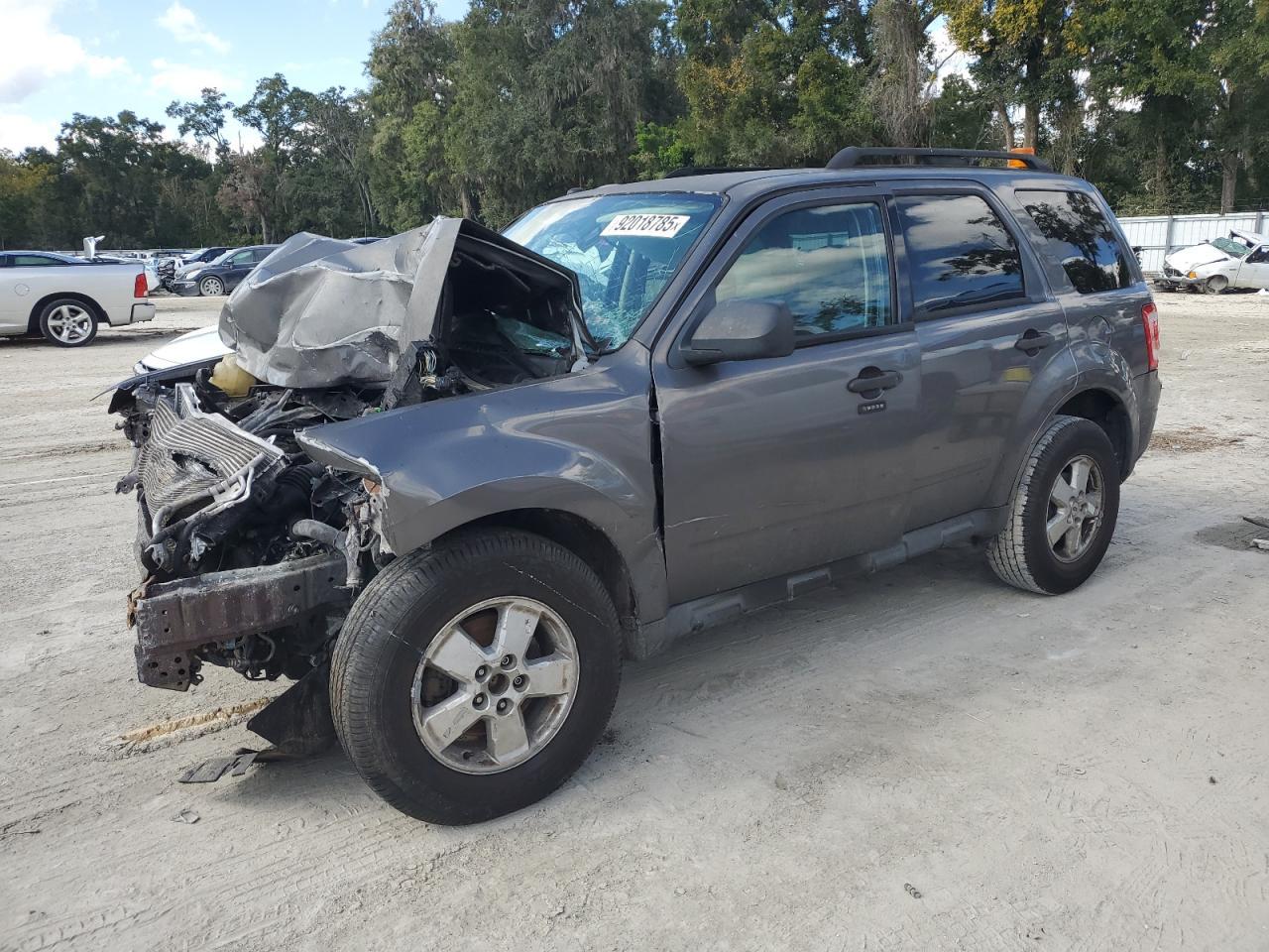 2010 FORD ESCAPE