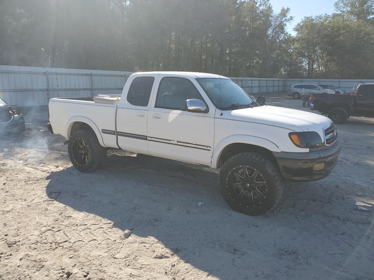 2000 TOYOTA TUNDRA