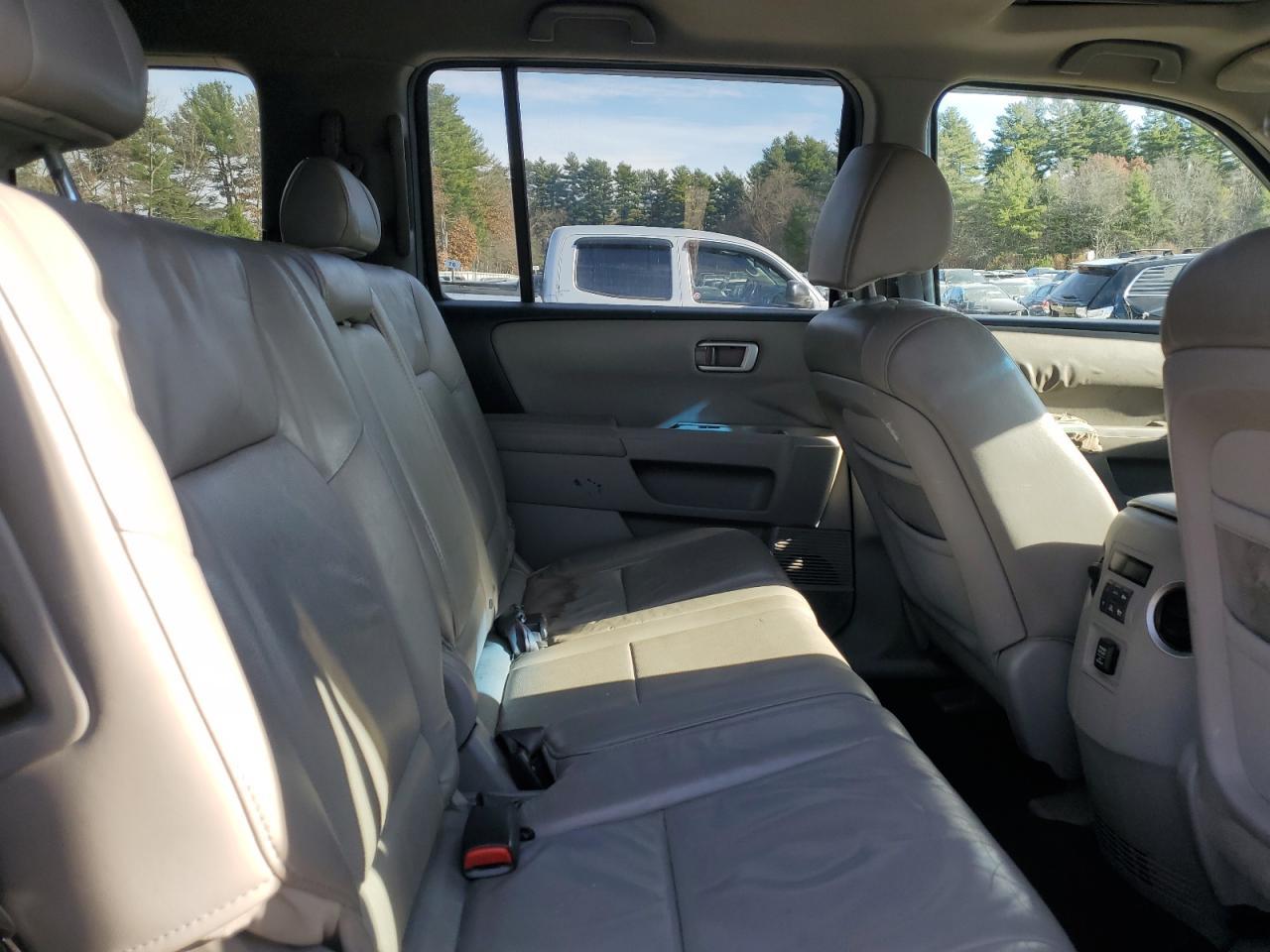 2011 HONDA PILOT