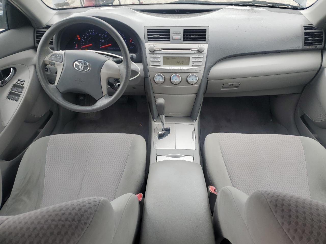 2011 TOYOTA CAMRY