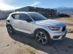 2019 VOLVO XC40