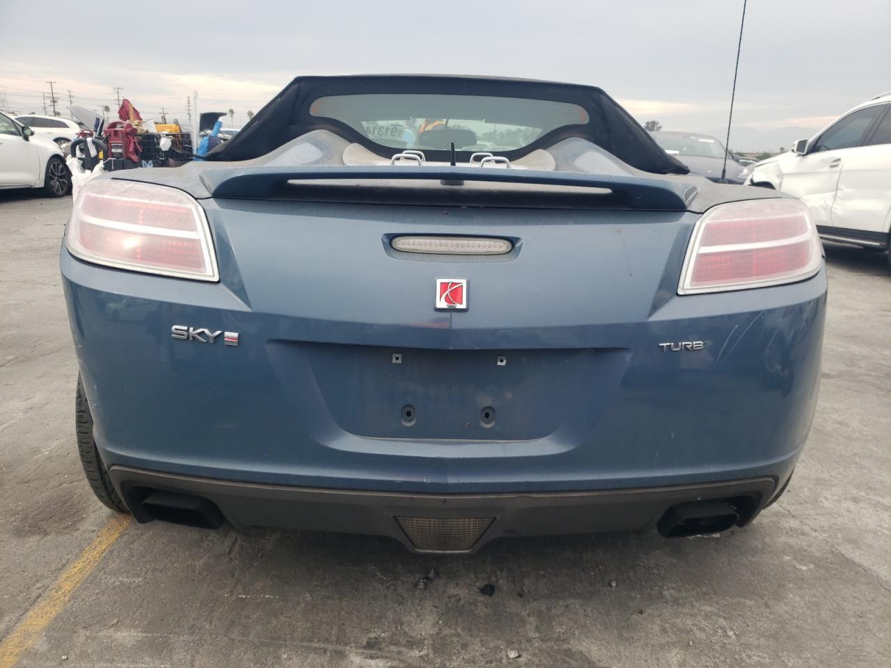 2008 SATURN Sky