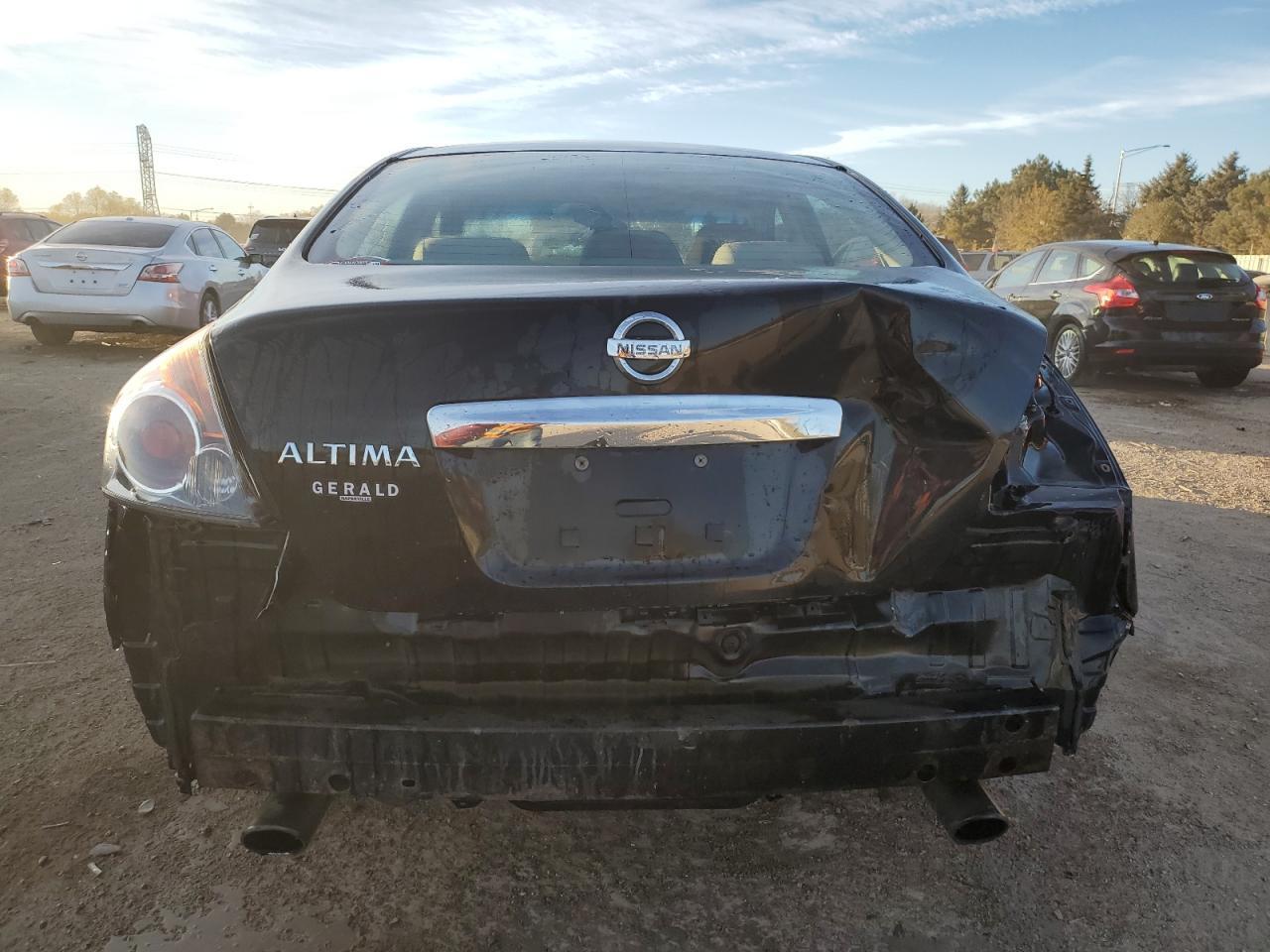2010 NISSAN ALTIMA