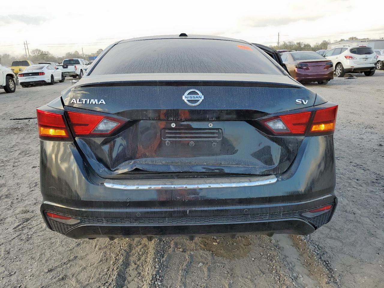 2022 NISSAN ALTIMA